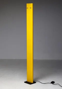 Pamono Italian Yellow Floor Lamp by Gianfranco Frattini, 1970s> Floor Lamps