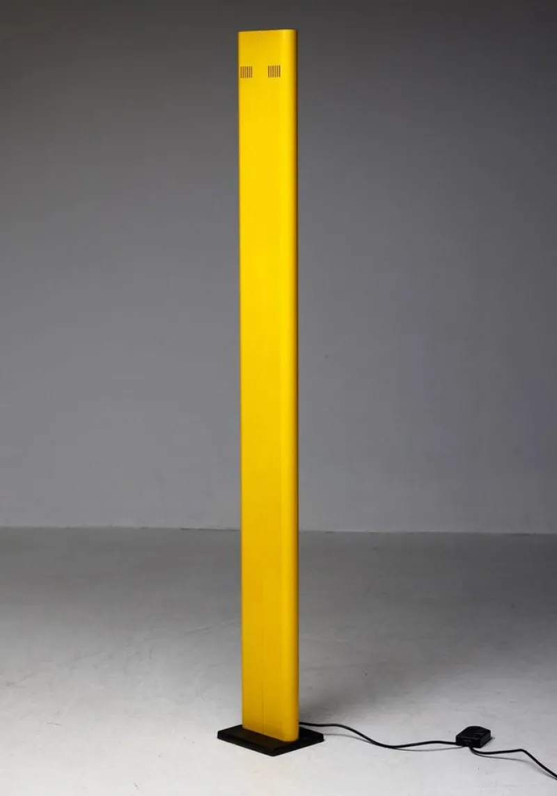 Pamono Italian Yellow Floor Lamp by Gianfranco Frattini, 1970s> Floor Lamps