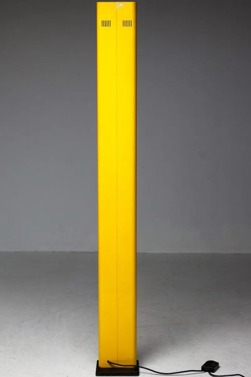 Pamono Italian Yellow Floor Lamp by Gianfranco Frattini, 1970s> Floor Lamps