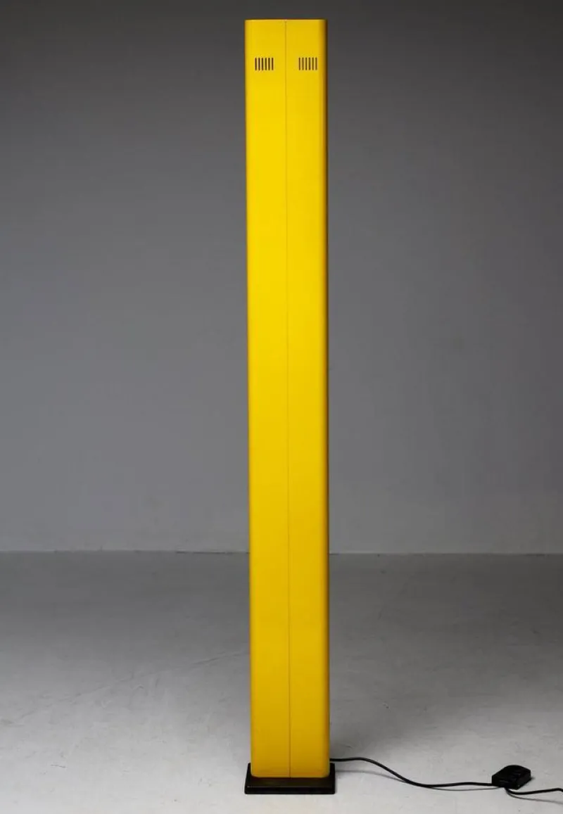 Pamono Italian Yellow Floor Lamp by Gianfranco Frattini, 1970s> Floor Lamps