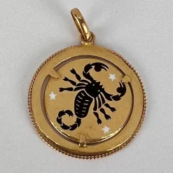 Outlet Pamono Italian Zodiac Scorpio Starsign 18k Yellow Gold Enamel Charm Pendant, 1960s
