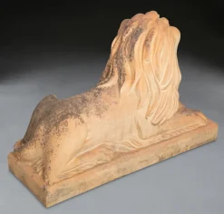 Pamono J M Craig, Large Lion Statues, 19th Century, Terracotta, Set of 2><noscript><img width=