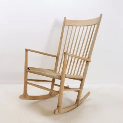 Pamono J16 Rocking Chair by Hans Wegners for Kvist Mobler A/S, Denmark, 1970> Rocking Chairs