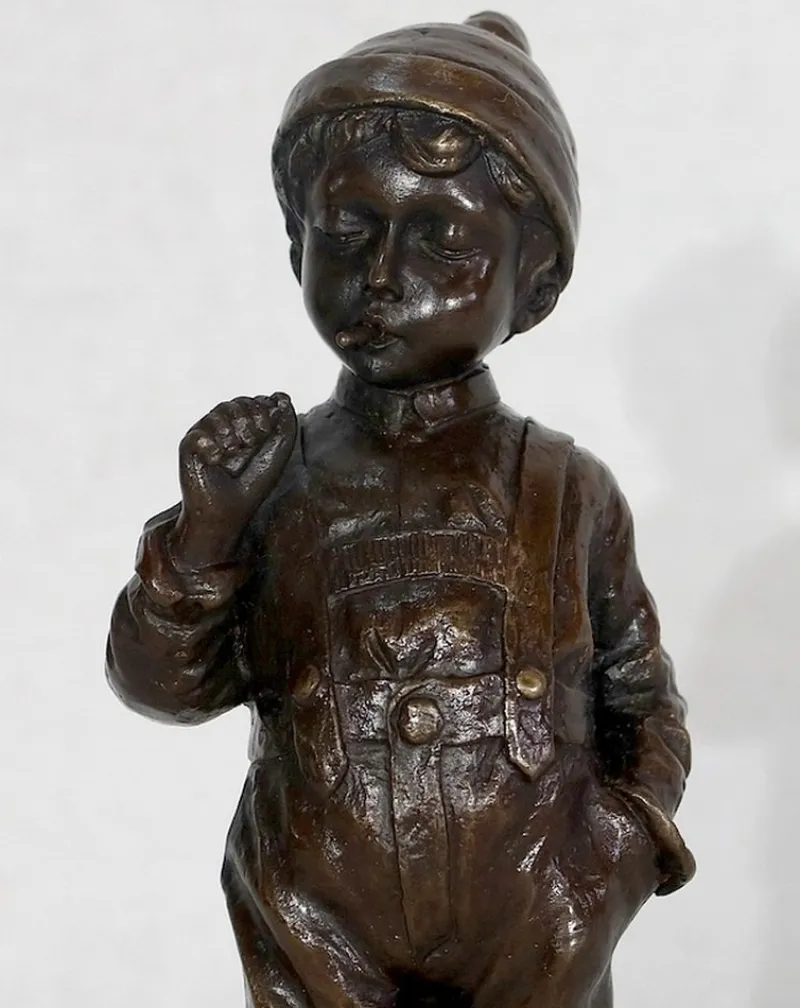 Sale Pamono J. Schmidt-Felling, Le Petit Fumeur, Late 19th Century, Bronze