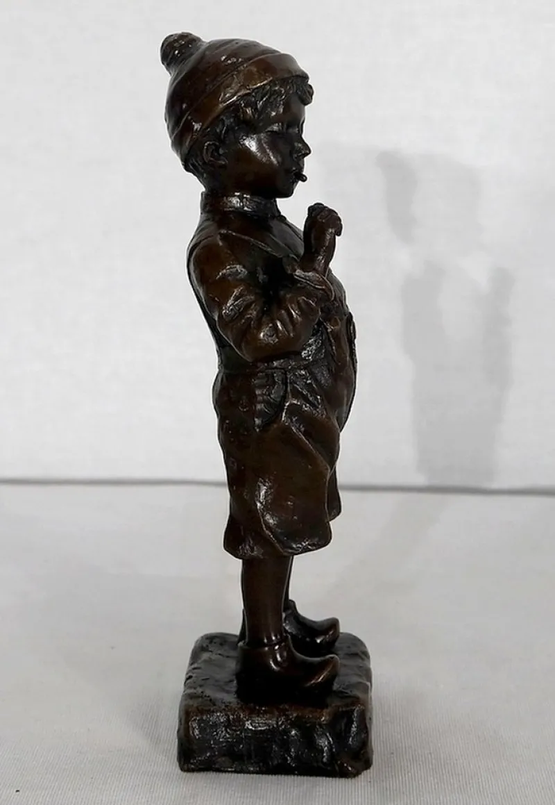 Sale Pamono J. Schmidt-Felling, Le Petit Fumeur, Late 19th Century, Bronze