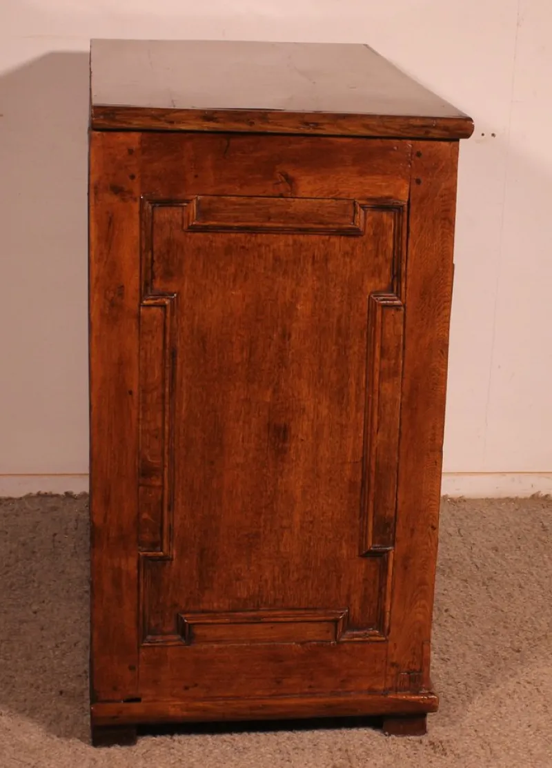 Pamono Jacobean Chest of Drawers in Oak and Walnut, 17th Century> Dressers, Commodes & Chests