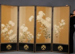 Pamono Japanese Chrysanthemum Screen, 1890> Room Dividers & Screens