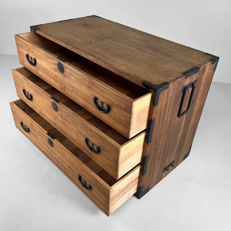 Pamono Japanese Kimono Tansu Chest, 1900s> Cabinets & Wardrobes