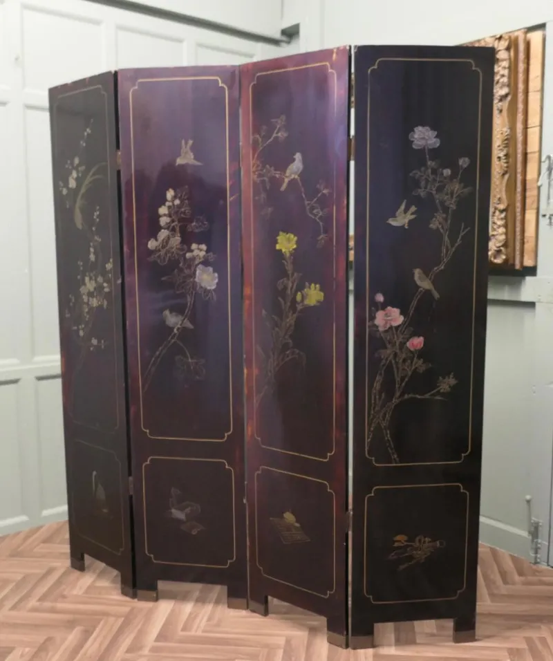 Pamono Japanese Lacquered and Painted Folding Screen, 1930s> Room Dividers & Screens
