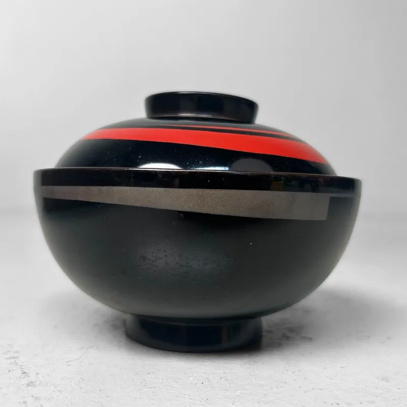 Pamono Japanese Lacquerware Bowls, 1970s, Set of 5> Serving Dishes