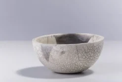 New Pamono Japanese Minimalist White Crackle Raku Ceramic Bowl from Laab Milano