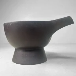 Pamono Japanese Pouring Bowl in Black Lacquered Wood, 1900s-1930s><noscript><img width=