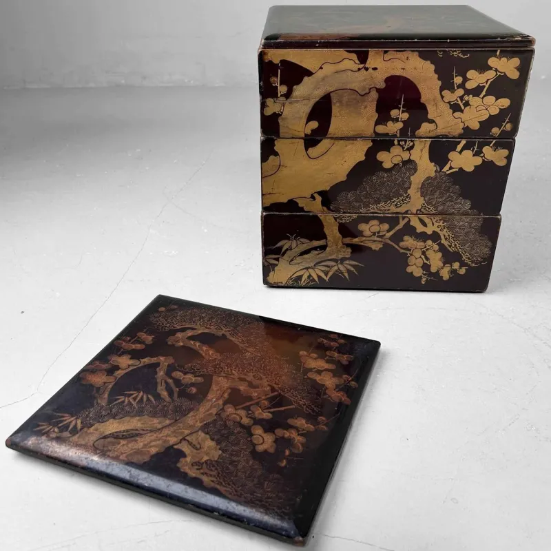 Hot Pamono Japanese Wooden Lacquered Stacking Box, 1890s