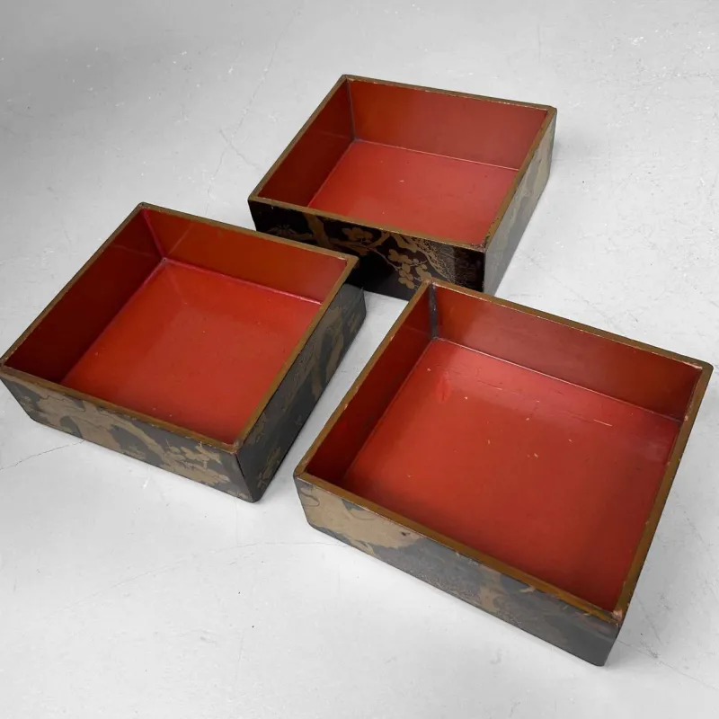 Hot Pamono Japanese Wooden Lacquered Stacking Box, 1890s
