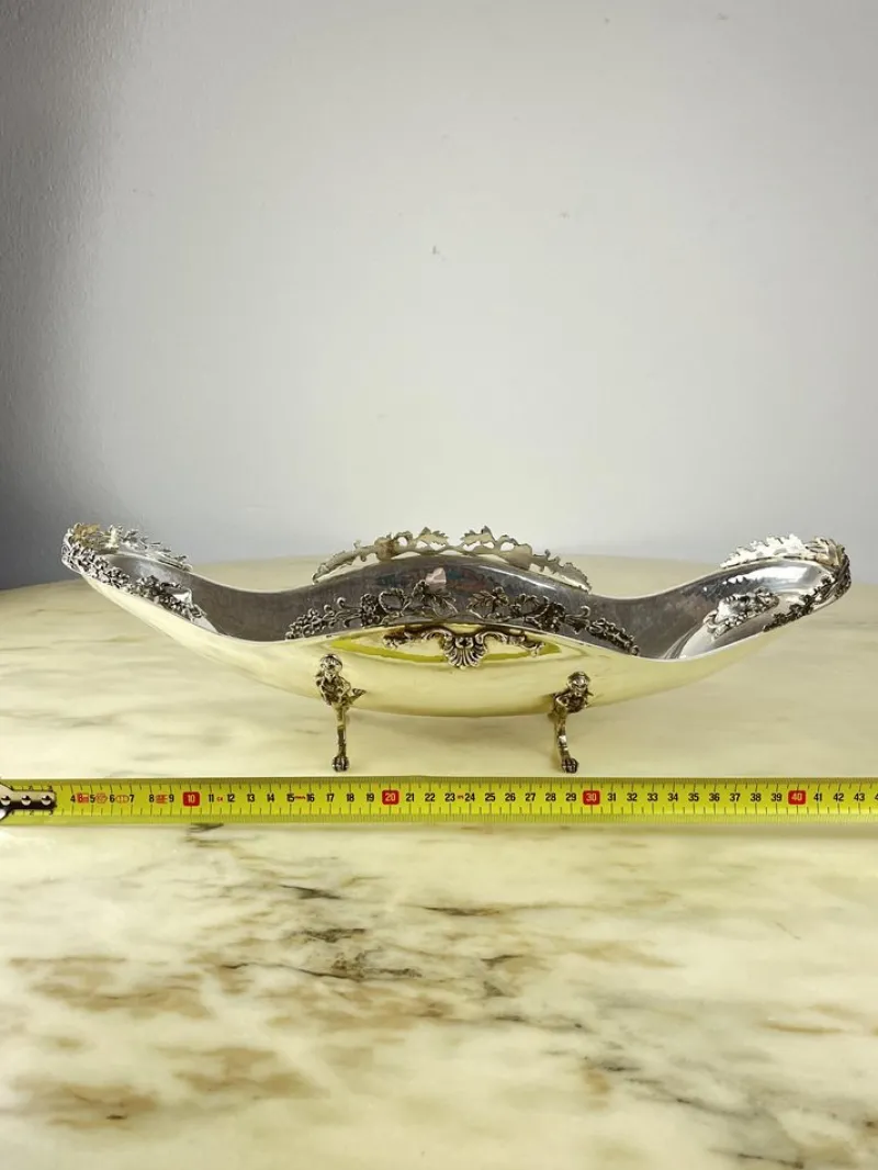 Outlet Pamono Jatta Centerpiece in Hand-Wrought 800 Silver, Italy, 1980s