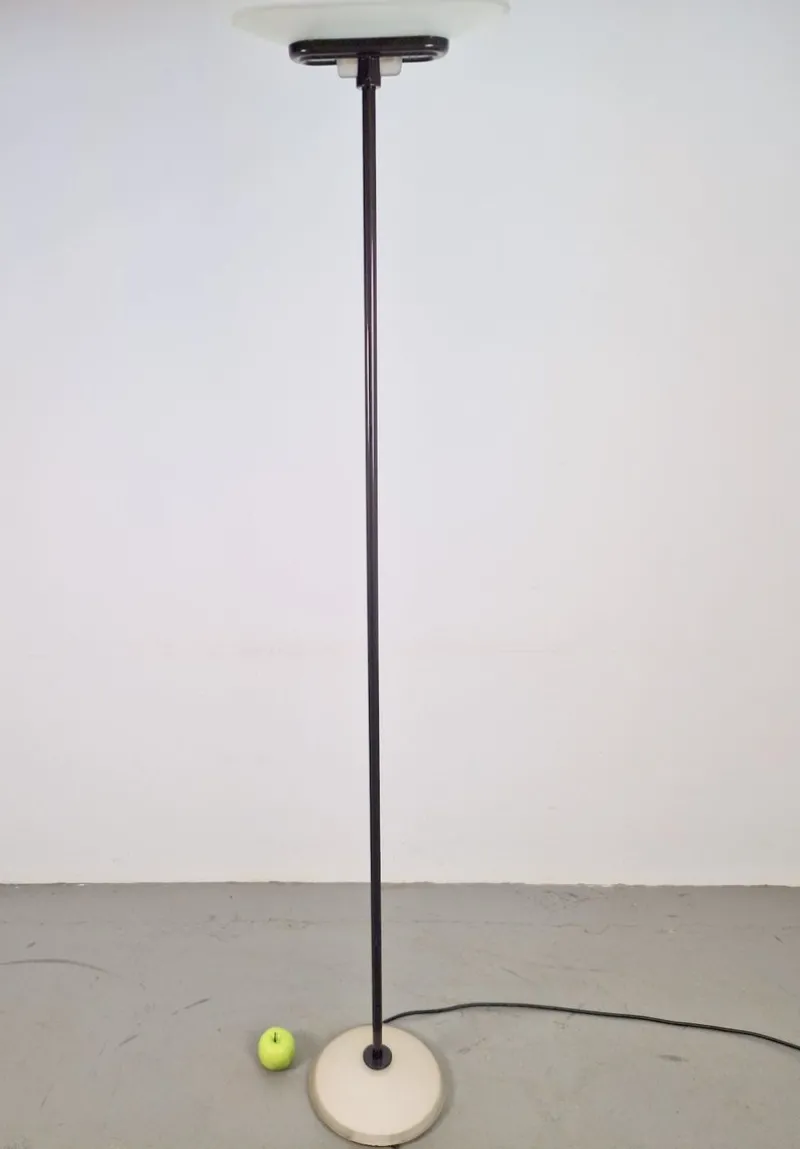 Clearance Pamono Jill Uplighter Floor Lamp by Perry King and Santiago Miranda for Arteluce, 1978
