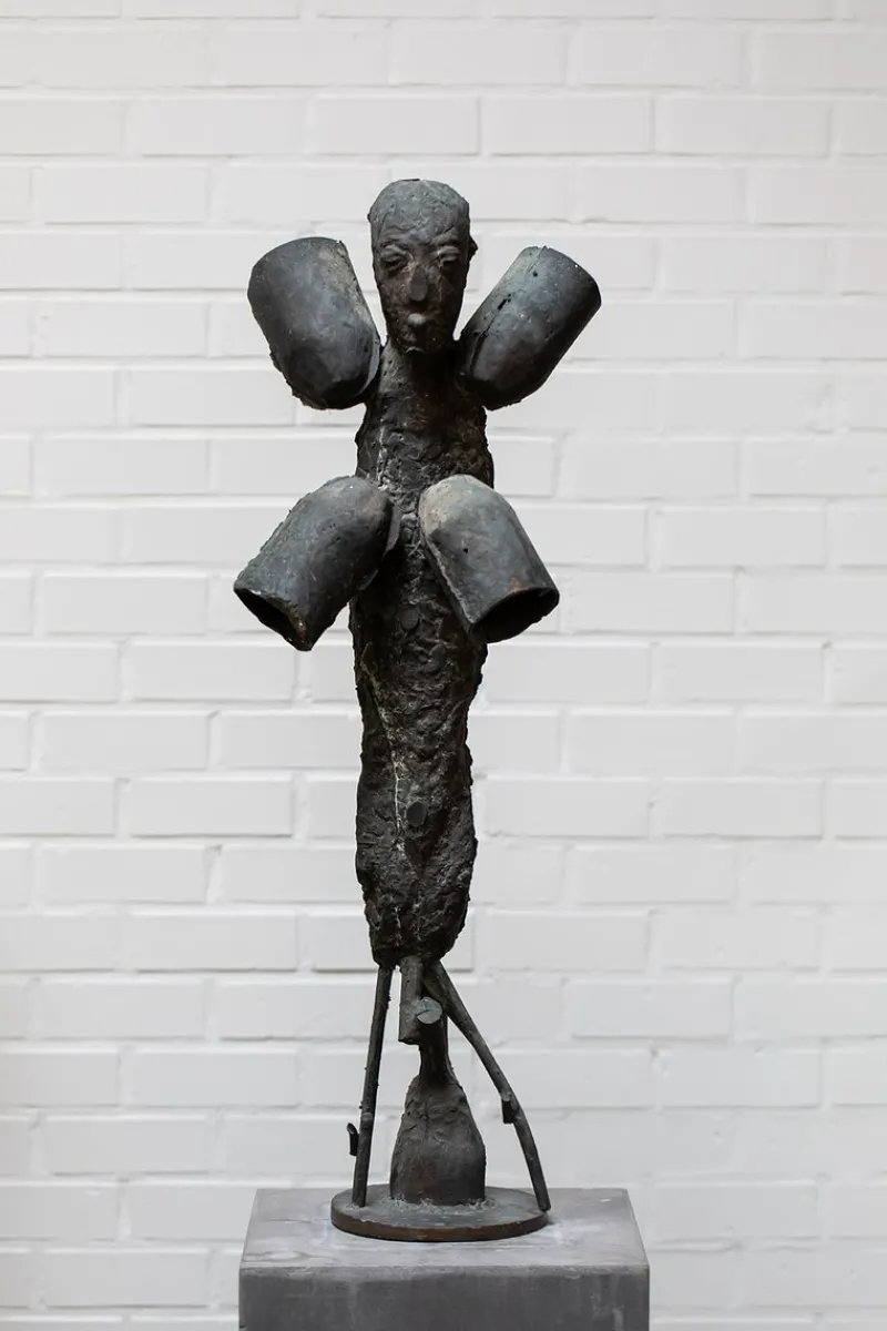 Outlet Pamono Johan Tahon, Sculpture, Bronze