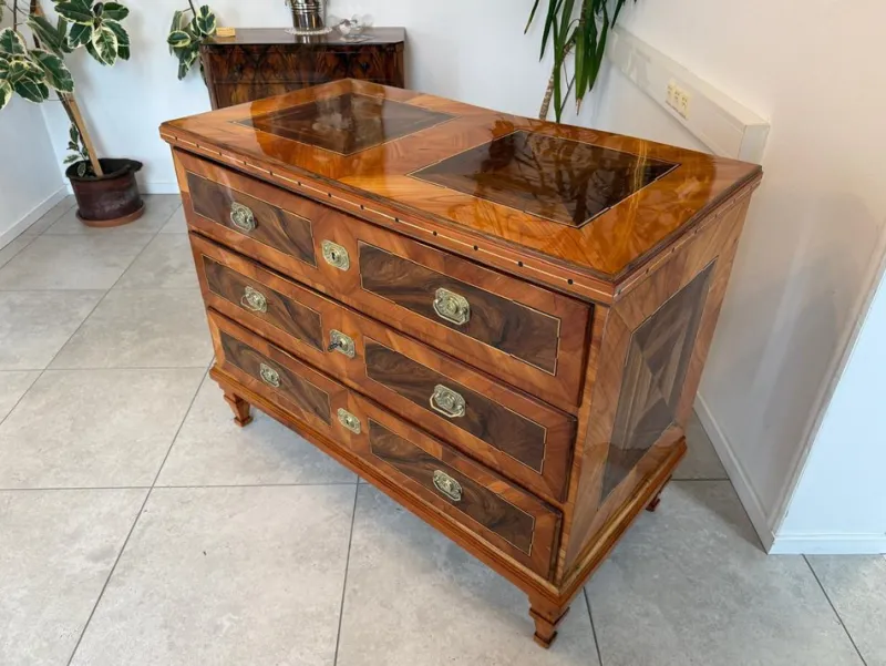 Pamono Josephinian Chest of Drawers in Walnut> Dressers, Commodes & Chests