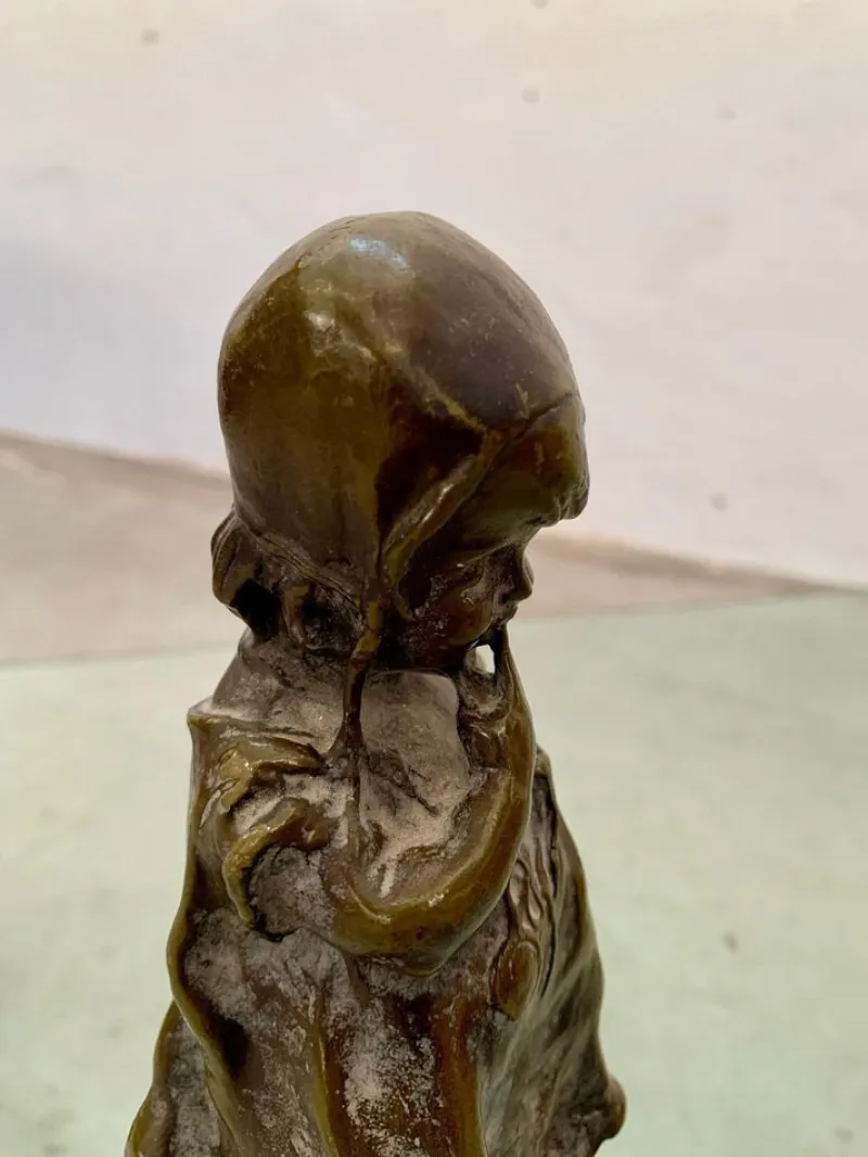 Pamono Juan Clara, Girl on a Chair, 1920s-1940s, Bronze> Sculpture