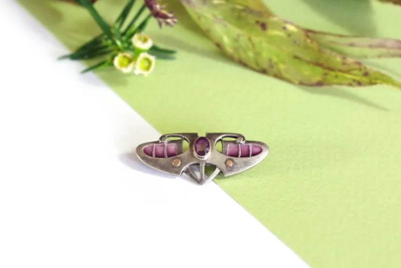 Pamono Jugendstil Enameled Brooch> Brooches