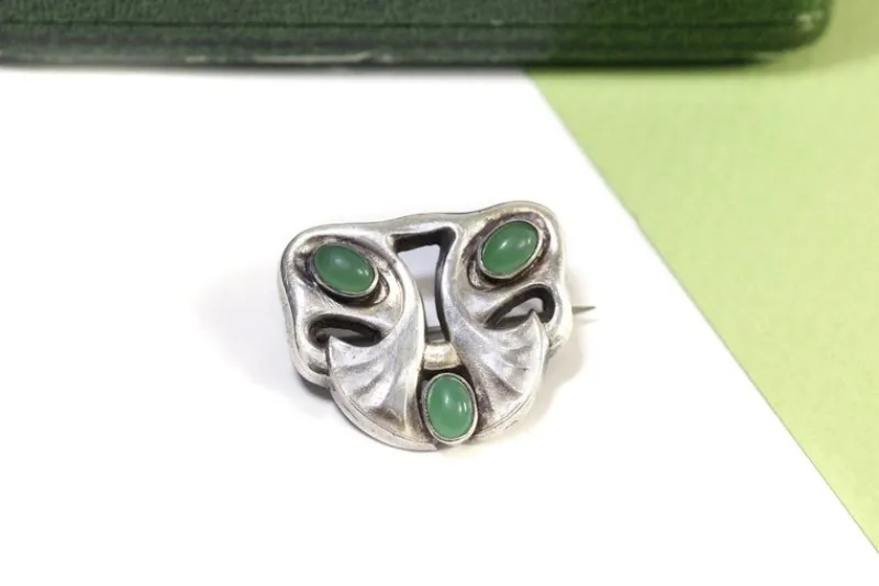 Pamono Jugendstil Silver Brooch> Brooches