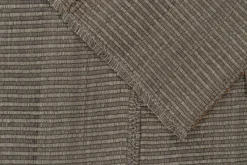 Pamono Kilim Rug with Brown Accents from R&K Principal Jahanshah Nazmiyal><noscript><img width=