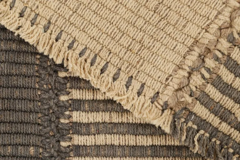 Pamono Kilim Rug with Textural Beige and Brown Stripes from R&K Principal Jahanshah Nazmiyal> Carpets & Textiles|Carpets & Textiles