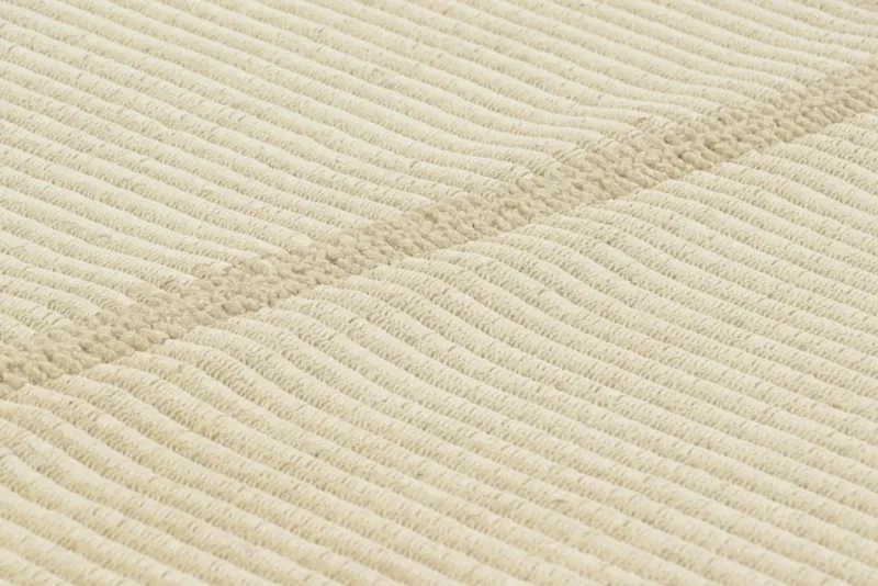 Pamono Kilim Rug with Textural Stripes from R&K Principal Jahanshah Nazmiyal> Carpets & Textiles|Carpets & Textiles