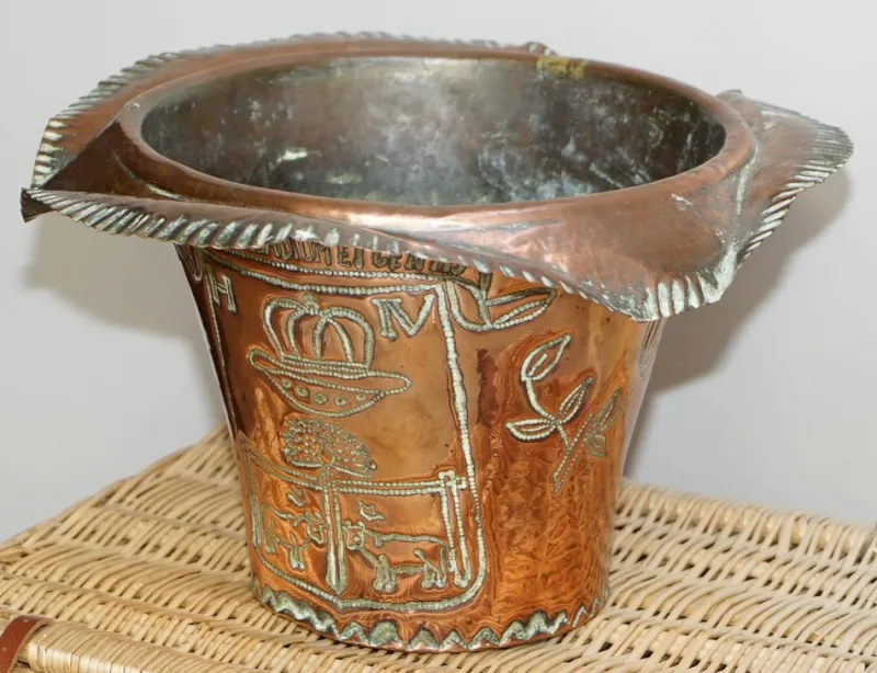 Discount Pamono King Henry IV Coat of Arms or Armorial Crest Ice Bucket in Copper