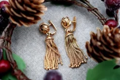 Pamono Knot-Shaped 18 Karat Gold Earrings with Articulated Pendants, Set of 2> Earrings