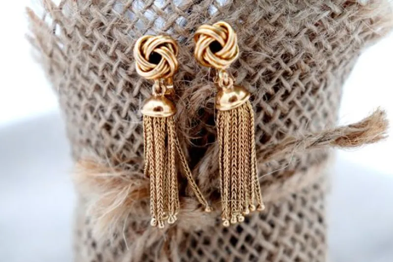 Pamono Knot-Shaped 18 Karat Gold Earrings with Articulated Pendants, Set of 2> Earrings