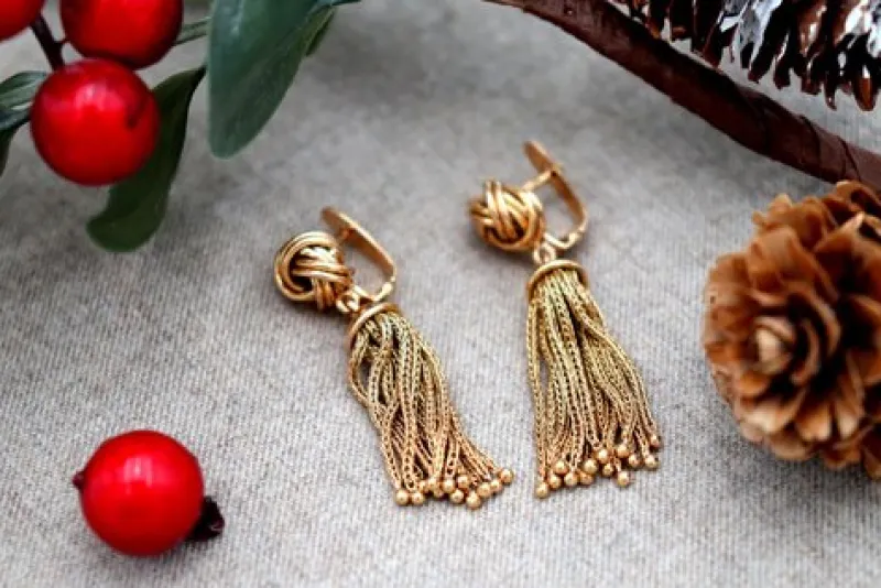Pamono Knot-Shaped 18 Karat Gold Earrings with Articulated Pendants, Set of 2> Earrings