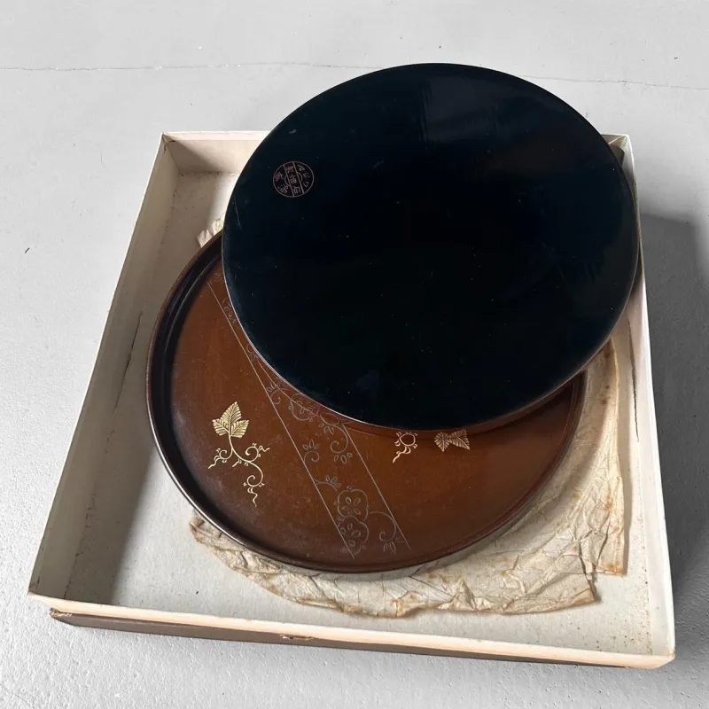 Hot Pamono Lacquer Urushi Wajima-Nuri Trays, Set of 2