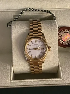 Pamono Ladies Rolex with Presidential Band> Watches