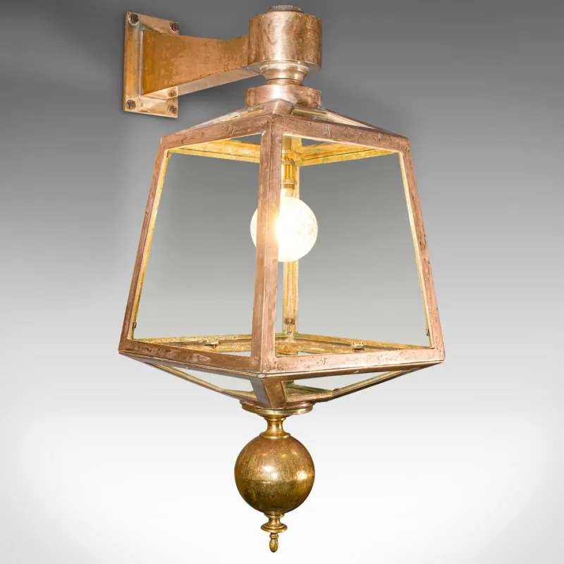 Hot Pamono Large Antique English Courtyard Light in Bronze, 1870s