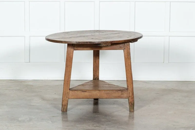 Pamono Large Antique English Cricket Table, 1780> Game Tables