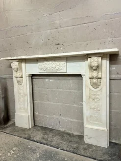 New Pamono Large Antique English Fireplace, 1860