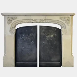 New Pamono Large Antique English Gothic Fireplace Mantel, 1790