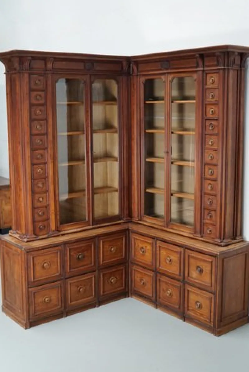Pamono Large Antique German Pitch Pine Corner Apothecary Cabinet, 1900s> Cabinets & Wardrobes