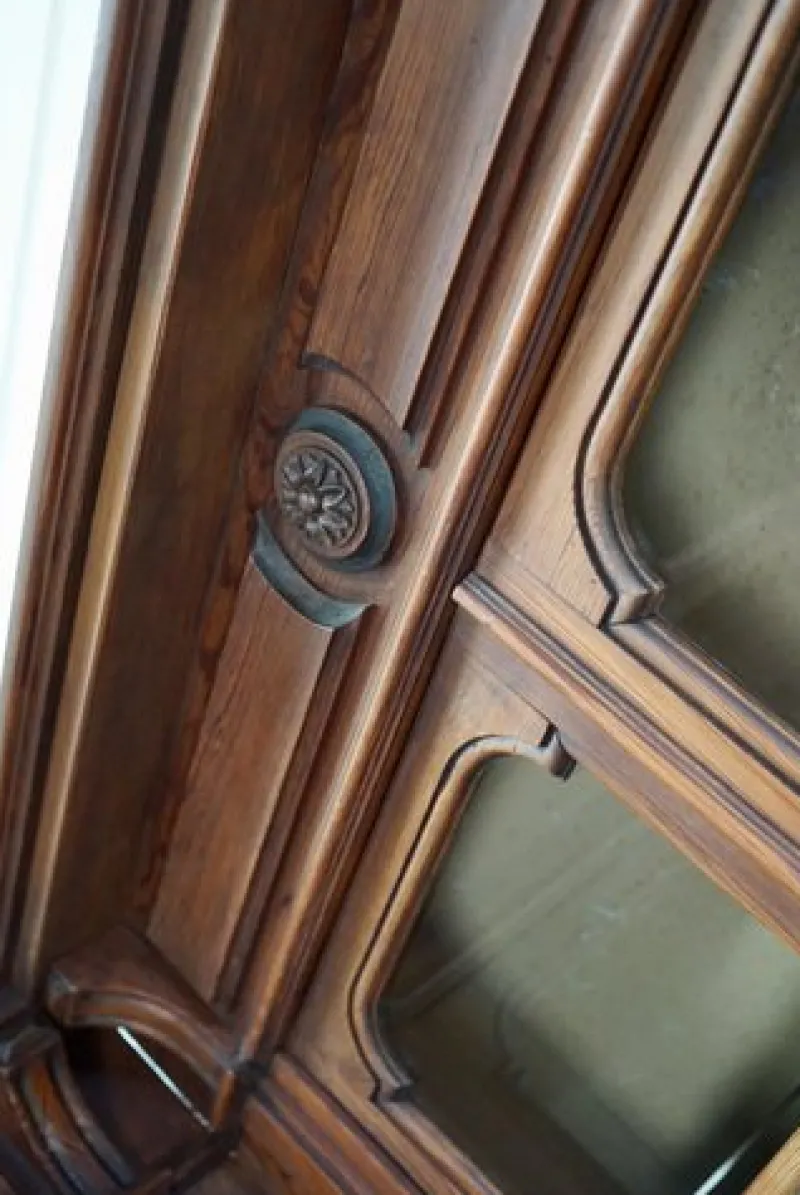 Pamono Large Antique German Pitch Pine Corner Apothecary Cabinet, 1900s> Cabinets & Wardrobes