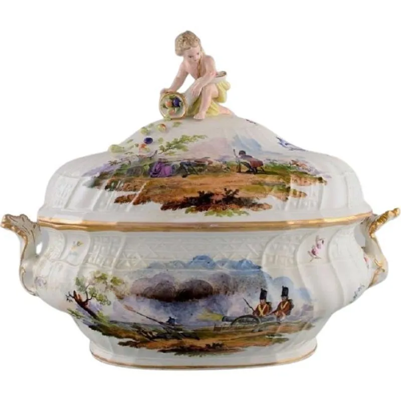 Clearance Pamono Large Antique Lidded Tureen in Hand-Painted Porcelain from Meissen