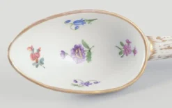 Pamono Large Antique Porcelain Spoon with from Meissen, Germany, 19th Century><noscript><img width=