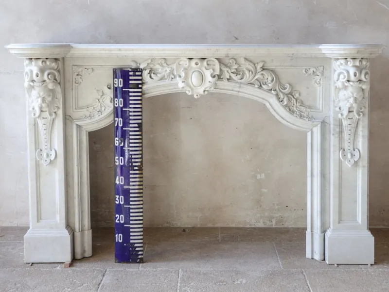 Clearance Pamono Large Antique Statuario Carrara Marble Fireplace with Viking Masks