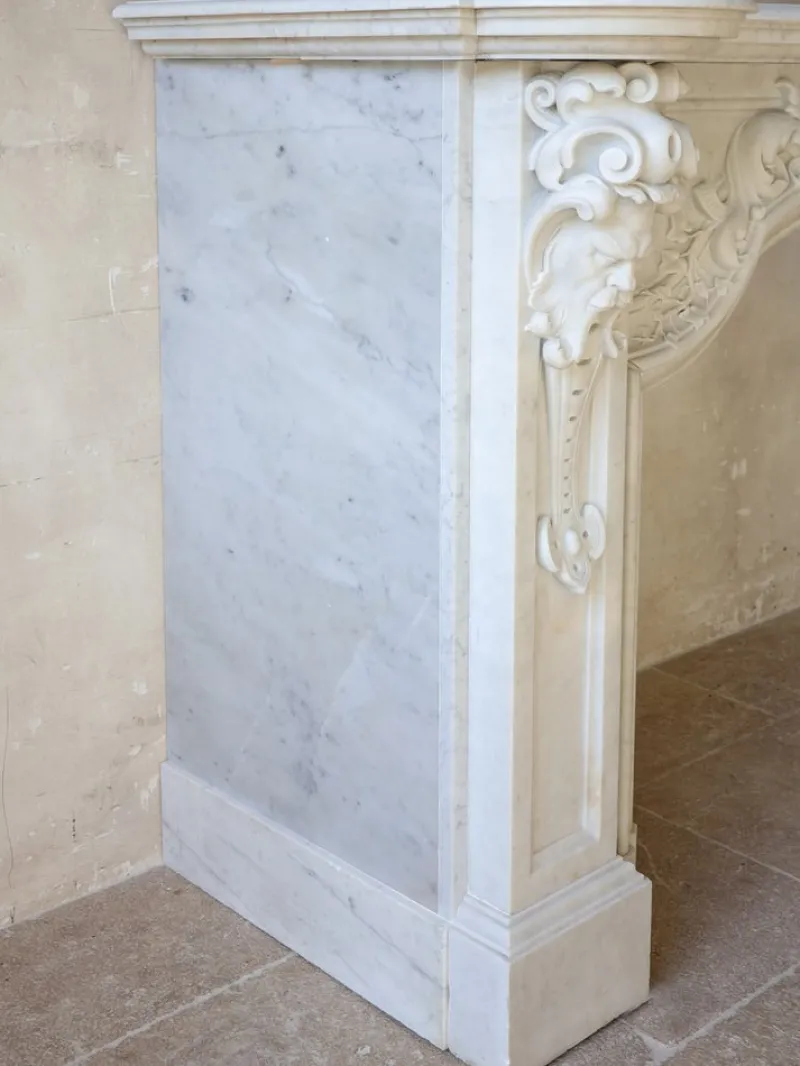 Clearance Pamono Large Antique Statuario Carrara Marble Fireplace with Viking Masks