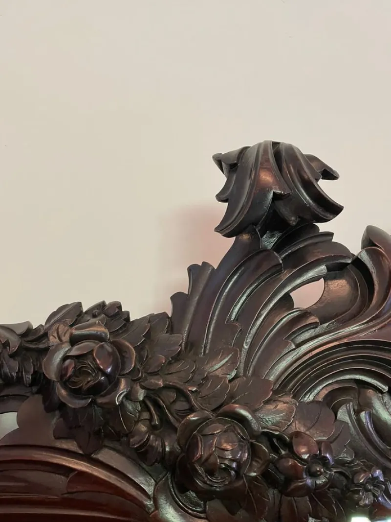 Pamono Large Antique Victorian Console Table in Carved Mahogany with Mirror Back> Console Tables