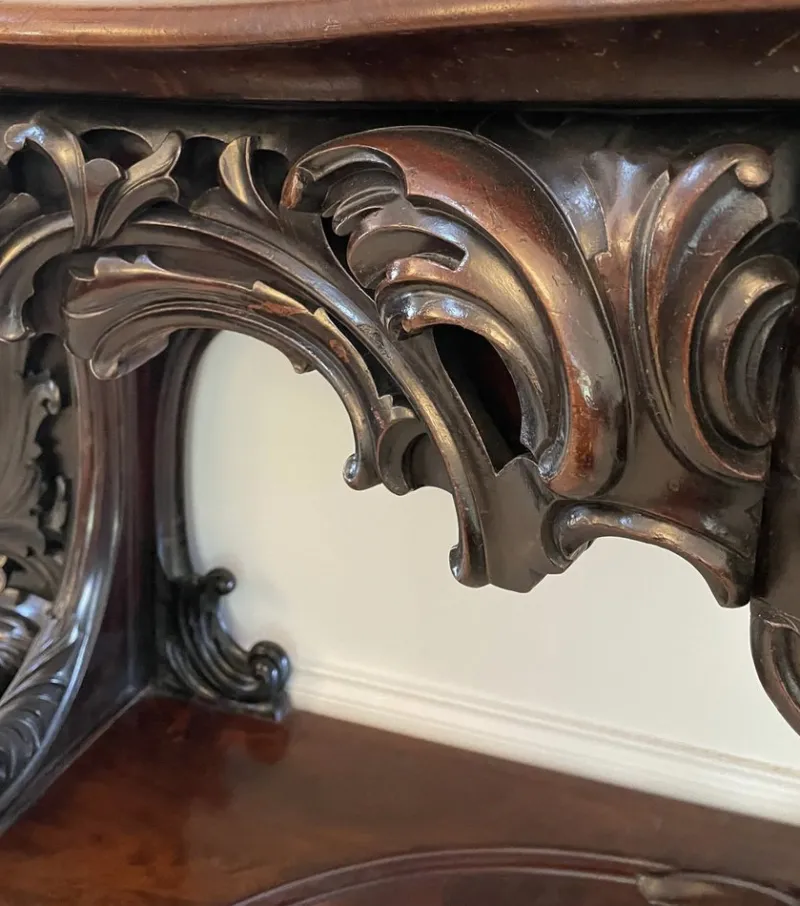 Pamono Large Antique Victorian Console Table in Carved Mahogany with Mirror Back> Console Tables