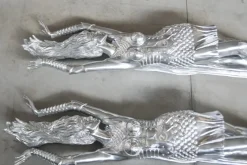Sale Pamono Large Art Deco Sculptures Recovered from 1990s Cruise Ship, Resin, Set of 2