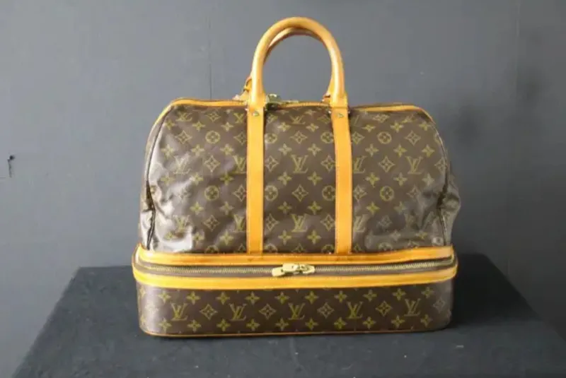 Pamono Large Bag with Double Compartments from Louis Vuitton, 1970s> Trunks Crates & Baskets