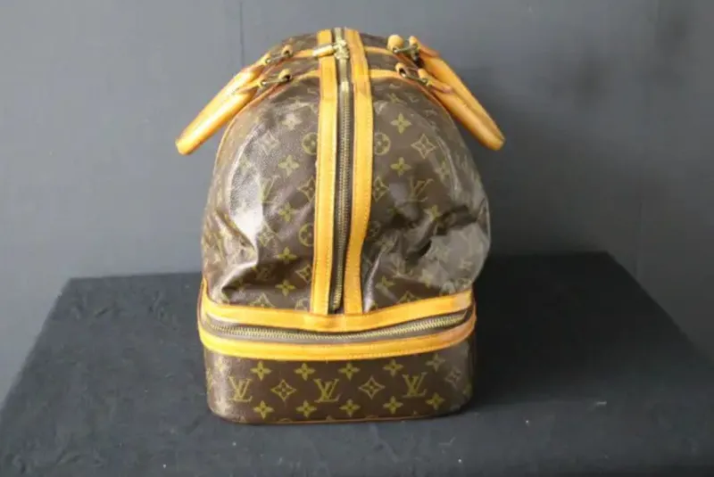 Pamono Large Bag with Double Compartments from Louis Vuitton, 1970s> Trunks Crates & Baskets