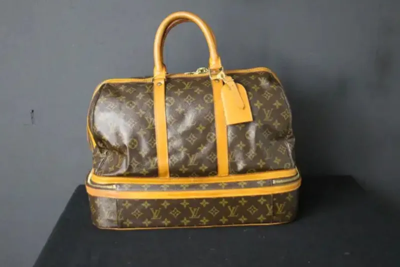 Pamono Large Bag with Double Compartments from Louis Vuitton, 1970s> Trunks Crates & Baskets